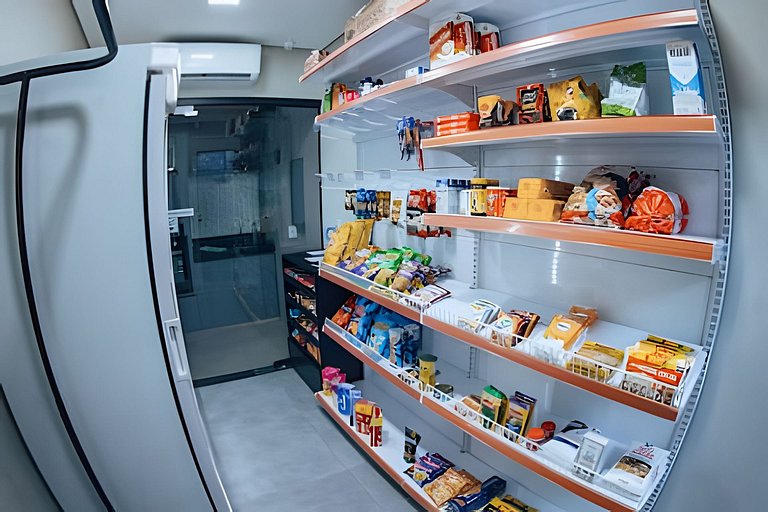 Zuccaro Studio 6 próximo a USC, Tauste e Rondon.