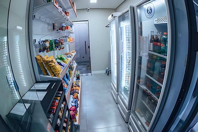 Zuccaro Studio 6 próximo a USC, Tauste e Rondon.