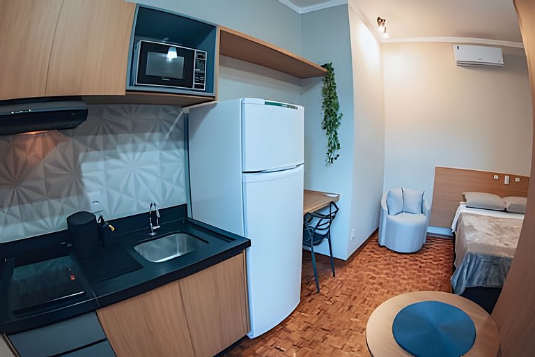 Zuccaro Studio 10-próximo a USC, Tauste e Rondon.