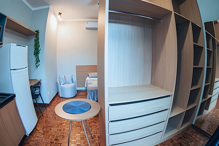 Zuccaro Studio 10-próximo a USC, Tauste e Rondon.