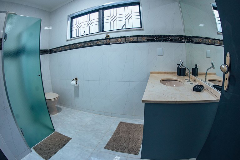 Zuccaro Studio 10-próximo a USC, Tauste e Rondon.